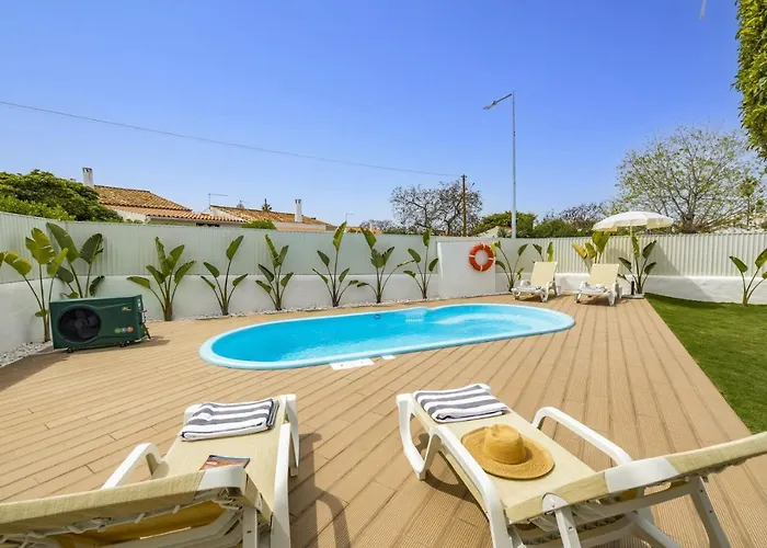 Lela By * 알부페이라